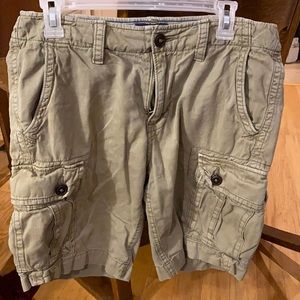 Men’s American Eagle size 30 olive shorts